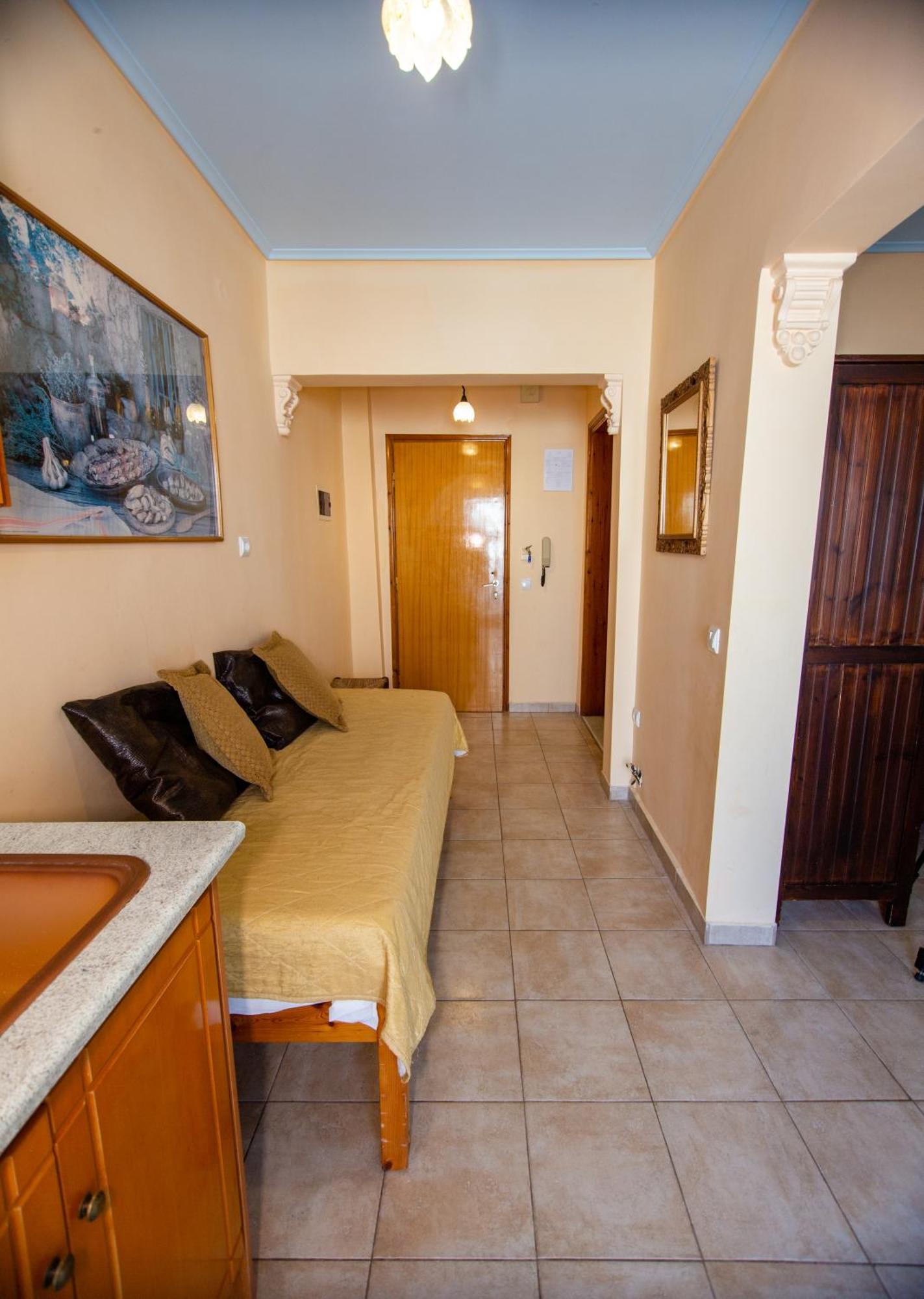 Xenia Palace Luxury Apartments Vrasná Exterior foto